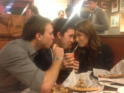 Awkward Third Wheels On Dates Facepalm Gallery Ebaums World