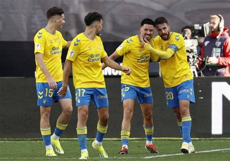 Canarias Sortea Tres Entradas Dobles Para El Partido Ud Las Palmas Ud