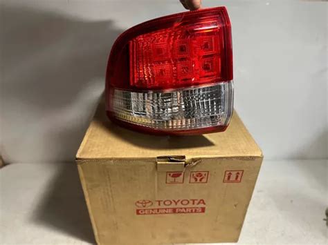 Lanterna Traseira Original Toyota Hilux Sw4 2009 A 2011 Le