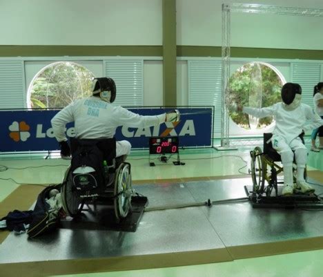 D Eficiente Curso De Inicia O Esgrima Em Cadeira De Rodas N Vel