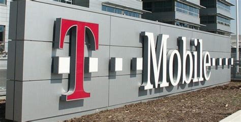 T Mobile Made It Shockingly Easy For Hackers To Steal Your Data Slashgear