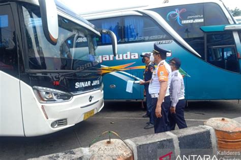 Terminal Kalideres Periksa Kelayakan 152 Bus AKAP Menjelang Arus Mudik