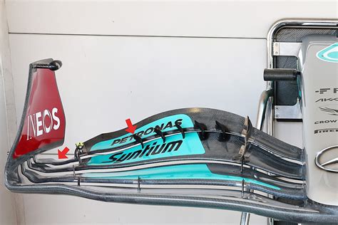 Mercedes Avec Un Nouvel Aileron Avant Austin