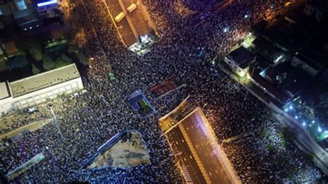 Dezenas De Milhares De Israelitas Manifestaram Se Contra Reforma