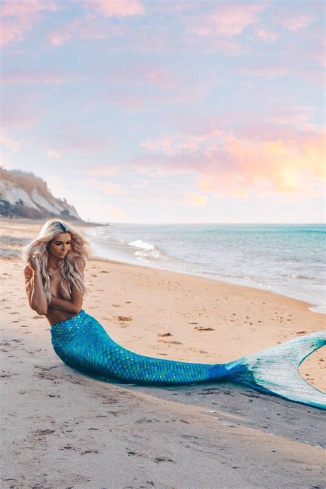 Pin By Jeff Schaefer On Quick Saves Beautiful Mermaids Mermaid Photo