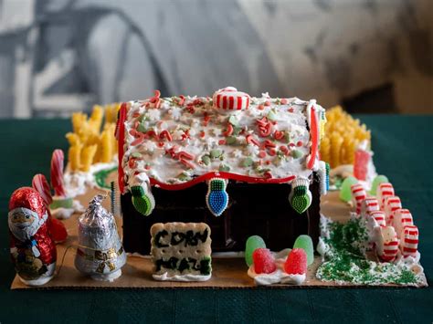 The 2023 Gingerbread House Contest Winners The Floyd Country Store