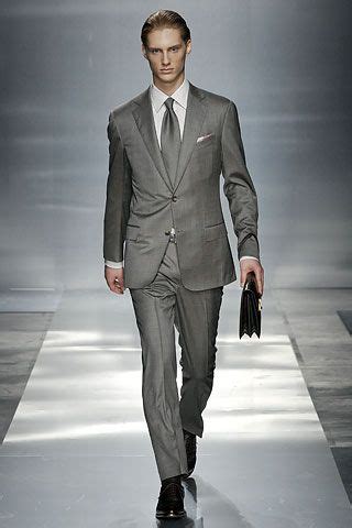 Suits Fashion Show, Mens Fashion, Fashion Design, Zegna Suit, Sneaker ...