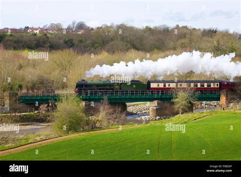 Steam Train Lms Royal Scot Class 7p 4 6 0 46100 Royal Scot Cummersdale