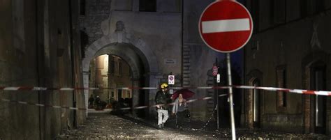 Terremoto Ancora Scosse In Centro Italia Le Pi Forti Ad Amatrice