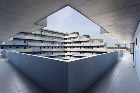 Stepped Courtyards Open Architecture Rtf Rethinking The Future