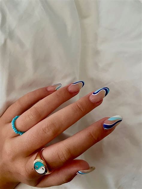 Gorgeous Blue Nails For A Refreshing Manicure Blue Nails Blue