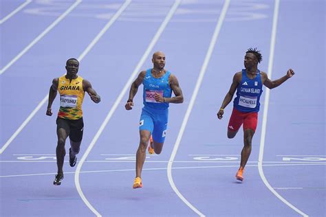 Marcell Jacobs c è vola in semifinale dei 100 m con 10 05 Passa anche