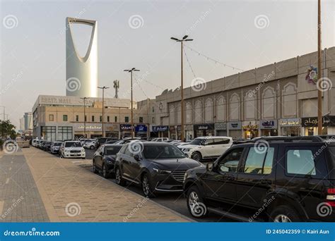 Street Scene Of Riyadh Editorial Stock Image Image Of Mall 245042359