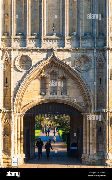 Bury St Edmunds Abbey Gate Or Great Gate The 14th Century Abbey Gate