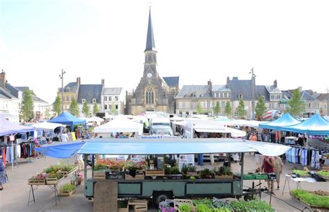 Marché de Montoire sur le Loir Val de Loire Loir et Cher