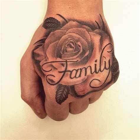 Hand Tattoos With Names