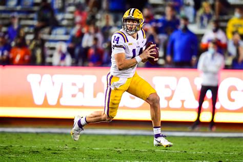 Lsu Qb Max Johnson Earns Sec Offensive Player Of The Week But Coach O