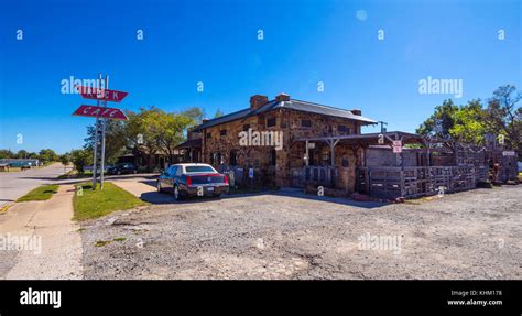 Beautiful and stylish Rock Cafe at Route 66 in Oklahoma - STROUD ...