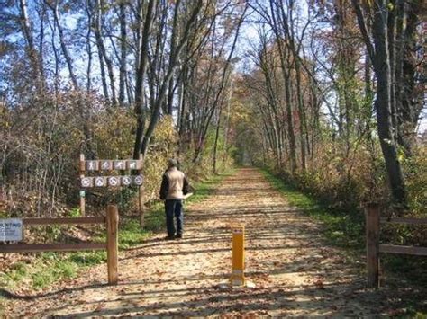 hiking trails near galena il - aureliofafard