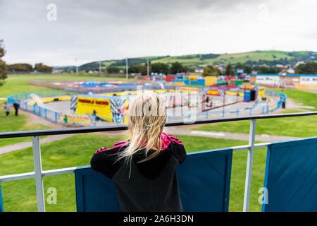 Chalets at Pontins Holiday Park, Camber Sands, Camber, East Sussex, Britain Stock Photo - Alamy