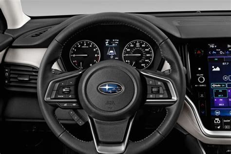 2021 Subaru Outback: 58 Interior Photos | U.S. News & World Report