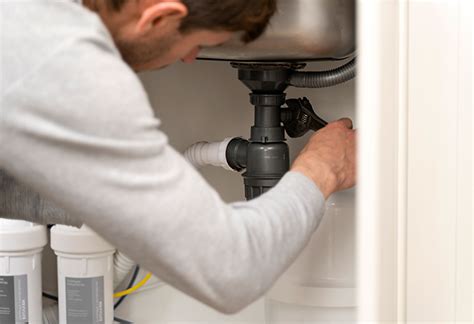 Chicago Sewage Damage Repair Experts | CWF Restoration