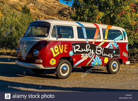 Hippie Bus Stock Photos & Hippie Bus Stock Images - Alamy