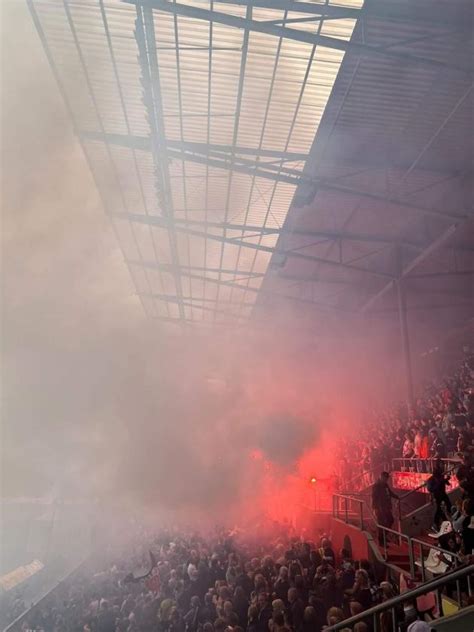 Fotos Galerie Heimfans FC St Pauli 1 FC Nürnberg 16 07 2022