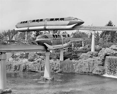 Monorail Disneyland James Vaughan Flickr