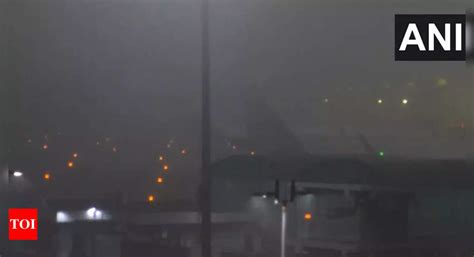 Dense Fog Engulfs Delhi Flight Operations Affected At Igi Airport Delhi News Times Of India