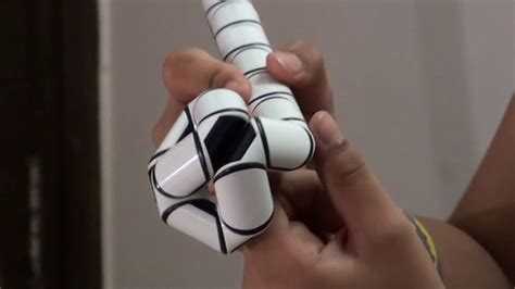 How To Solve A Snake Cube Folding Puzzle In A Ball Position By