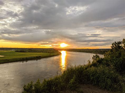 8 Scenic Hikes Near Edmonton For That Fresh Air Fix Elk Island