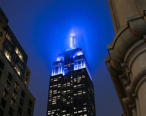 🎓 Tonight, New York's iconic Empire... - Columbia University