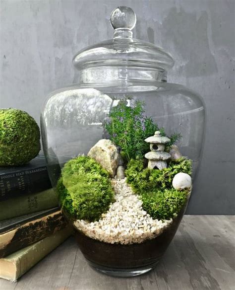 Terrarium Ideas, Bring A Miniature Natural Scene in A Glass Container - InspirationSeek.com