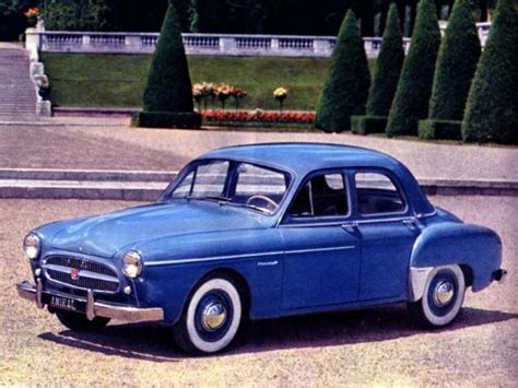 Renault Fregate