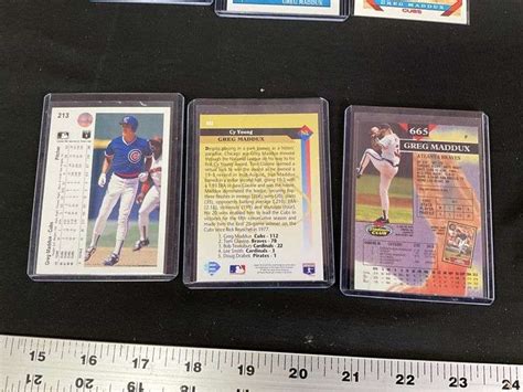 14 Greg Maddux Baseball Cards Legacy Auction Company