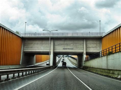 The Veluwemeer Aqueduct: Netherland's Unique Water Bridge