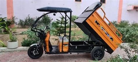 Mayuri E Cart Loader Maximum Run Per Charge Km Loading