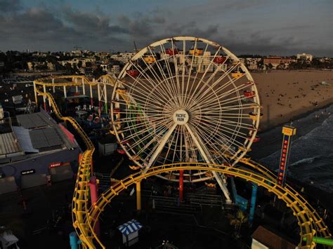 Santa Monica Pier History – Paparazzo drone