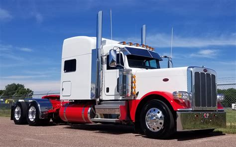 COOL NEW 389 READY TO GO! - Peterbilt of Sioux Falls