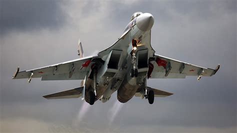 Su 35S Super Maneuverable Fighter Of The 4 Generation