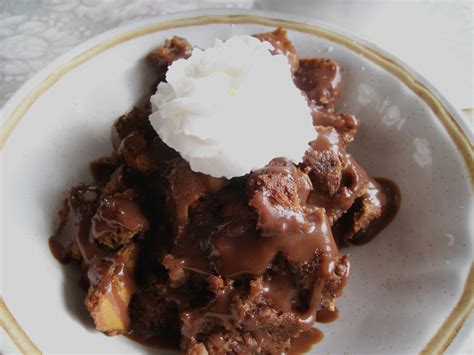 Chocolate Bread Pudding (Paula Deen) Recipe - Food.com