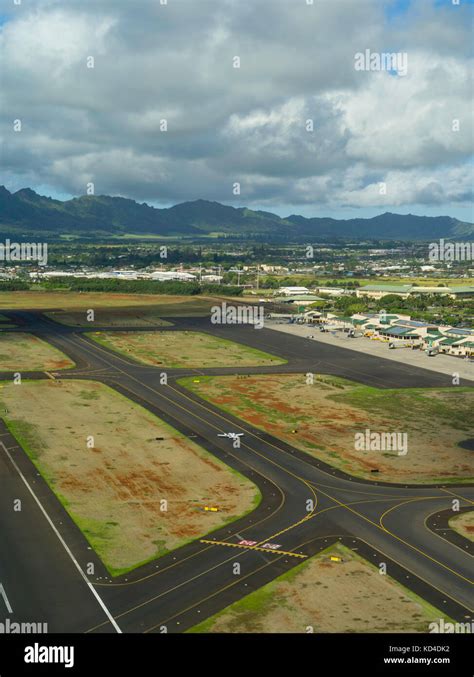 Lihue Airport Hi Res Stock Photography And Images Alamy