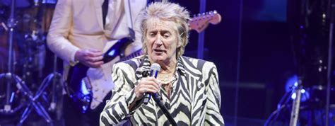 Rod Stewart Apoyo al pueblo ucraniano y lo seguiré haciendo