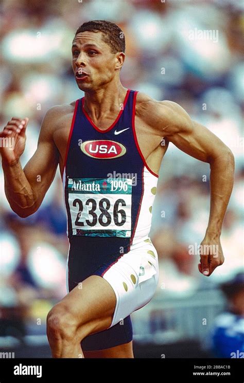 Dan Obrien Usa Competing In The Decathlon At The 1996 Olympic Summer