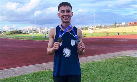 Estudante De Vazante Vence Prova De Salto Em Dist Ncia Dos Jogos