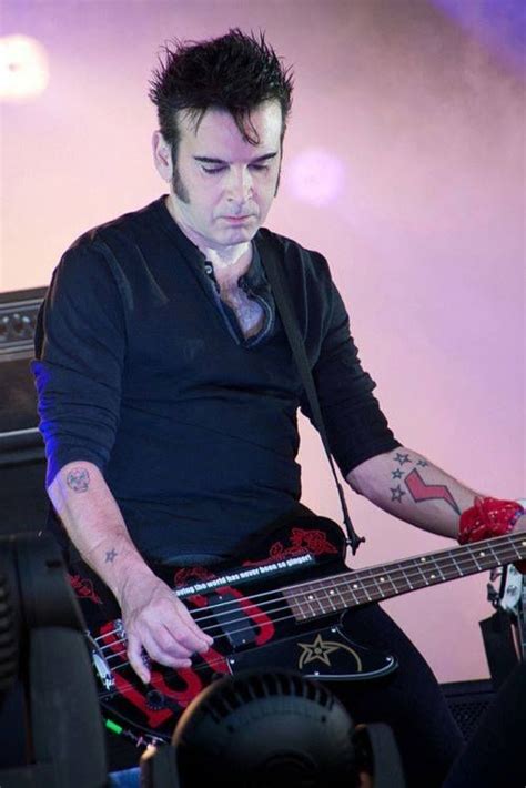 Simon Gallup The Cure Concert The Cure Gallup