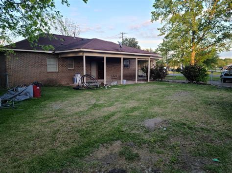 1605 Ridge Circle Bill Mackey