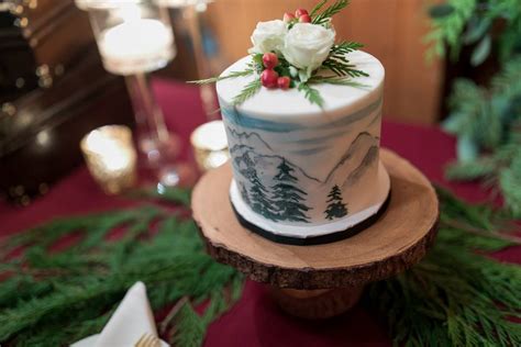 16 Simple Wedding Cakes Were Absolutely Obsessed With