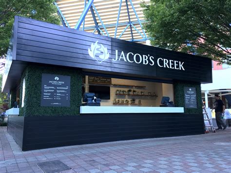 Jacob's Creek at the US Open - Enhance a Colour